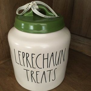 Rae Dunn 8" LEPRECHAUN TREATS 🍀 Chubby Canister